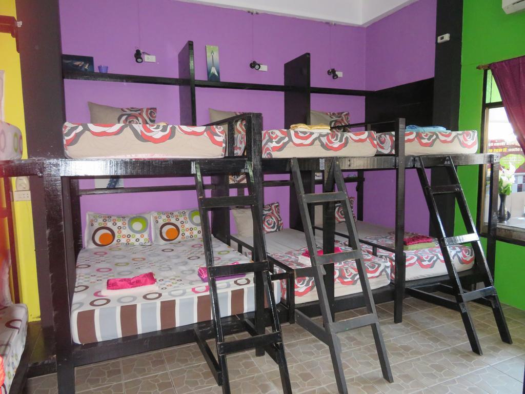 Same Same Guesthouse, Bar & Restaurant (Adults Only) Hatrin Kültér fotó